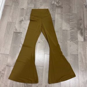 Aerie super flare leggings